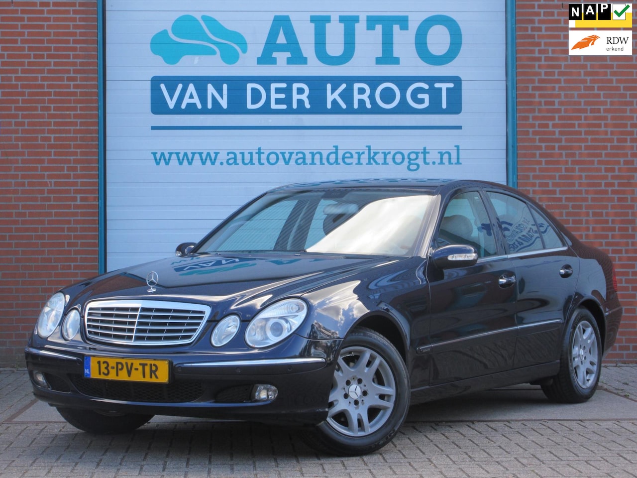 Mercedes-Benz E-klasse - 240 Elegance 240 Elegance, leer, Automaat, Nl auto, 99.115 km !! APK 9-26 - AutoWereld.nl