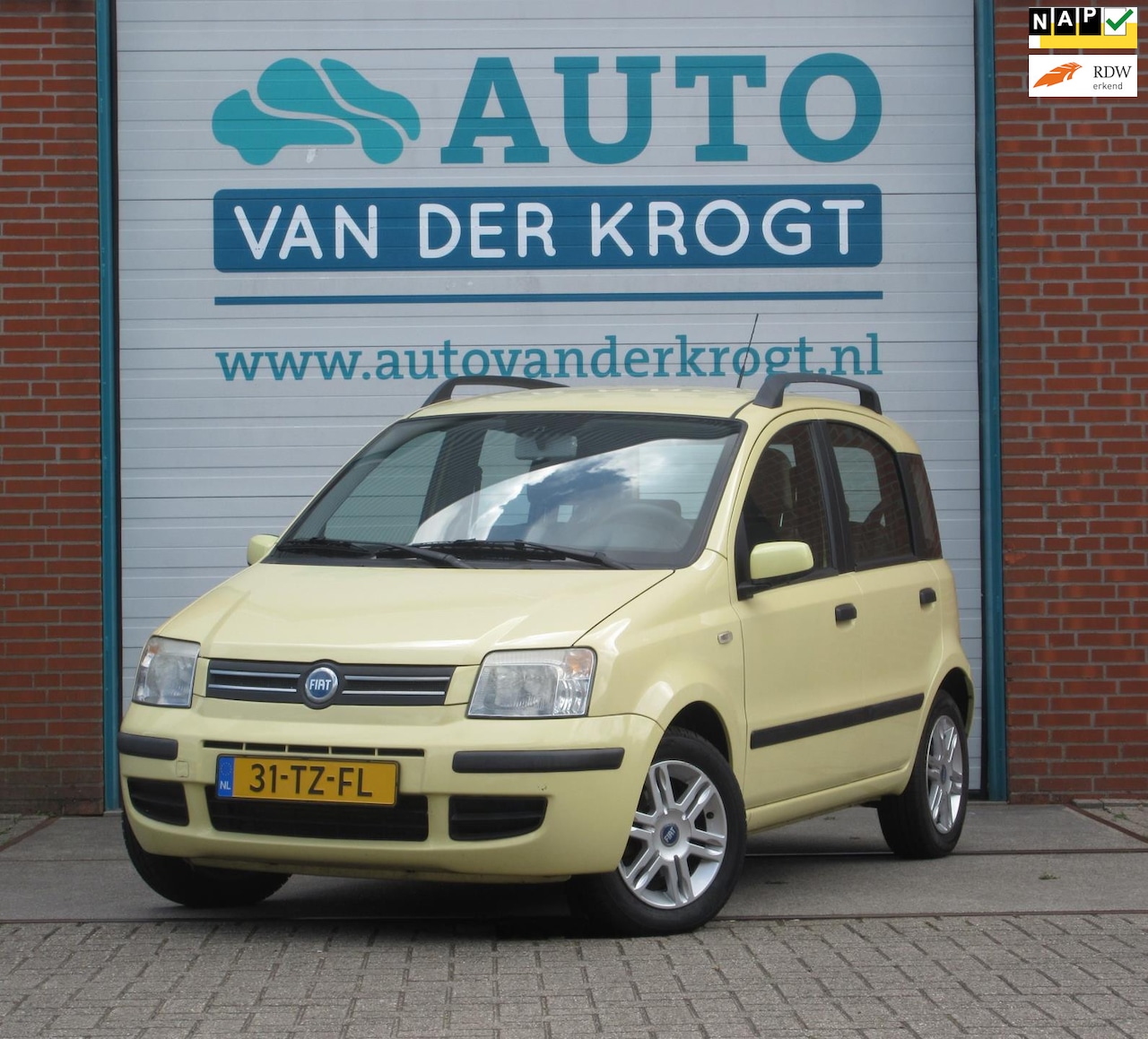 Fiat Panda - 1.2 Emotion 1.2 Emotion, 1e Eig, LM, Trekhaak, Nw Distr. APK 6-26 - AutoWereld.nl