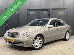 Mercedes-Benz E-klasse - 240 Avantgarde schuifdak, stoelverwarming
