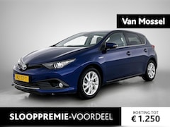 Toyota Auris - 1.8 Hybrid Dynamic Go | NAVIGATIE | ACHTERUITRIJCAMERA | CRUISE CONTROL | CLIMATE CONTROL