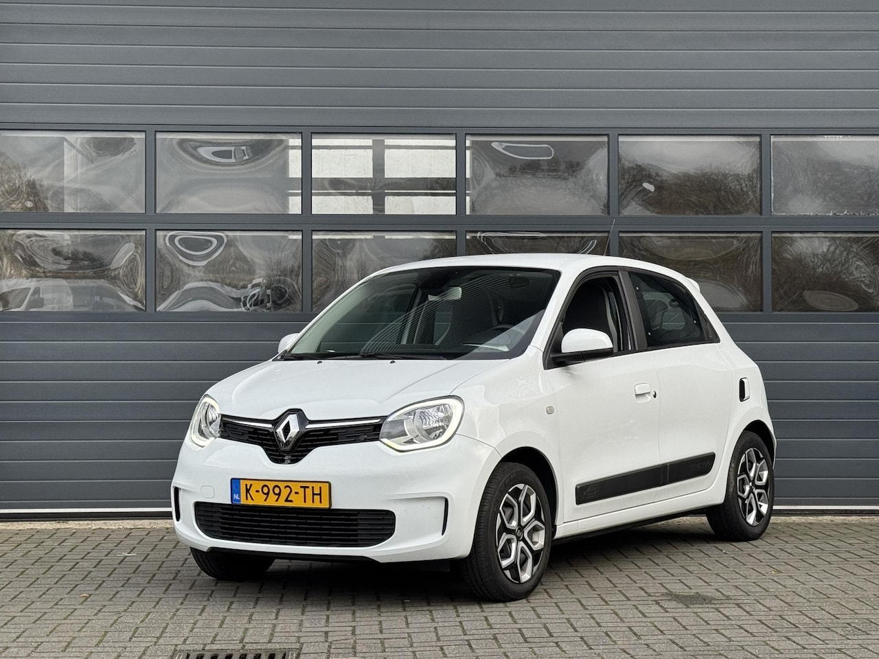 Renault Twingo - 1.0 SCe COLLECTION I AIRCONDITIONING I PARKEERSENSOREN I ALL-IN PRIJS - AutoWereld.nl