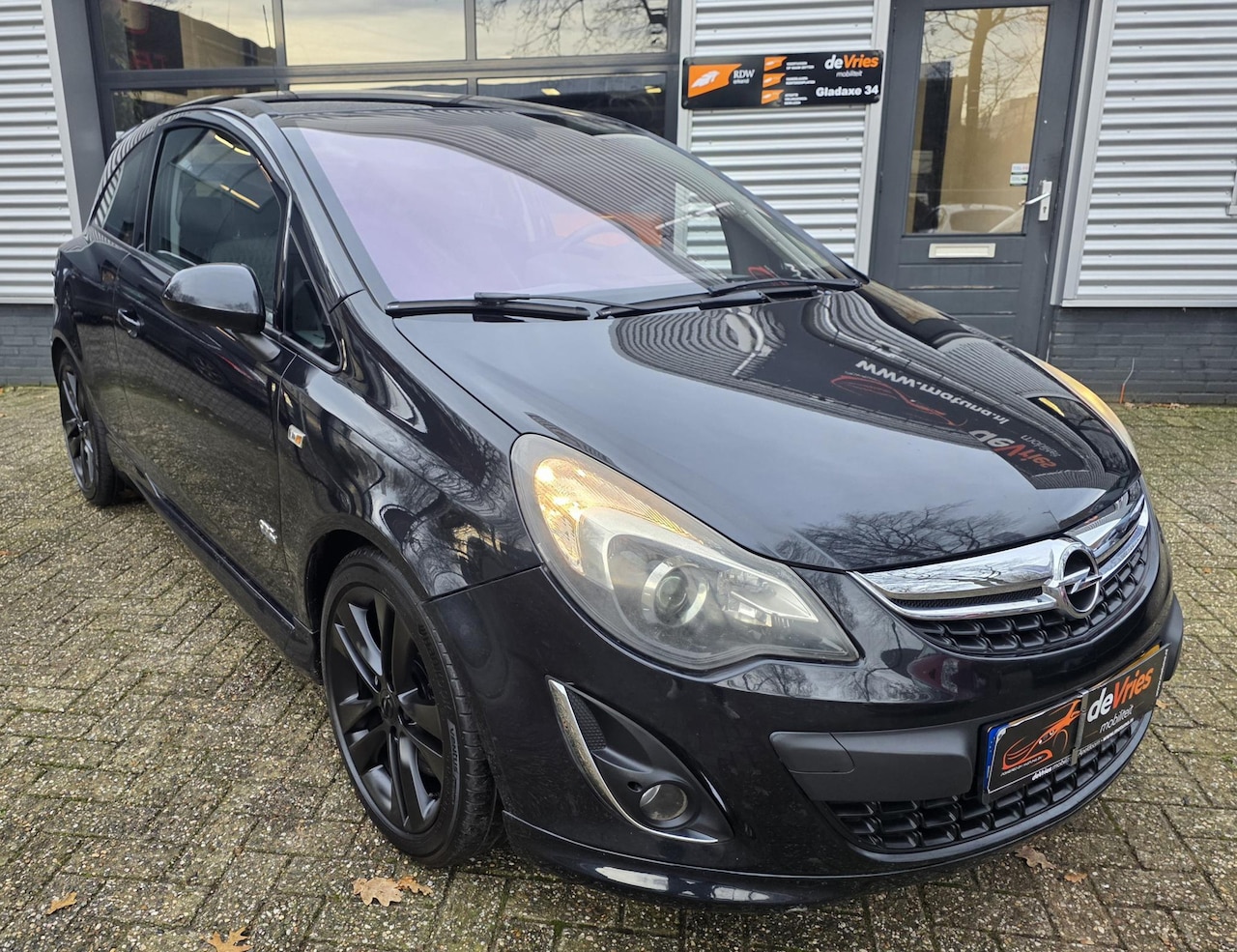 Opel Corsa - 1.6-16V Turbo OPC Line **CLIMA-150PK-APK** - AutoWereld.nl