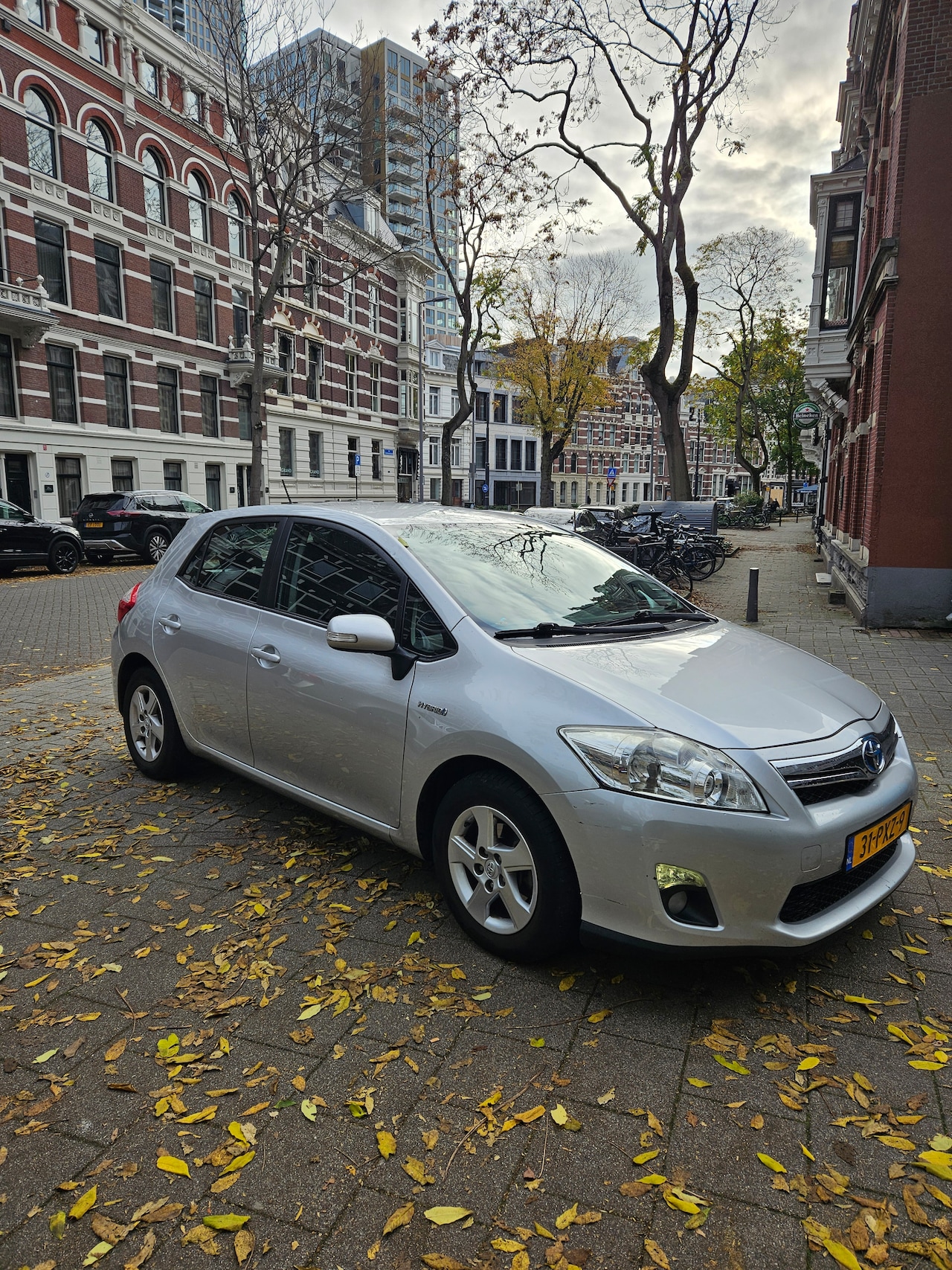 Toyota Auris - 1.8 Full Hybrid Aspiration - AutoWereld.nl
