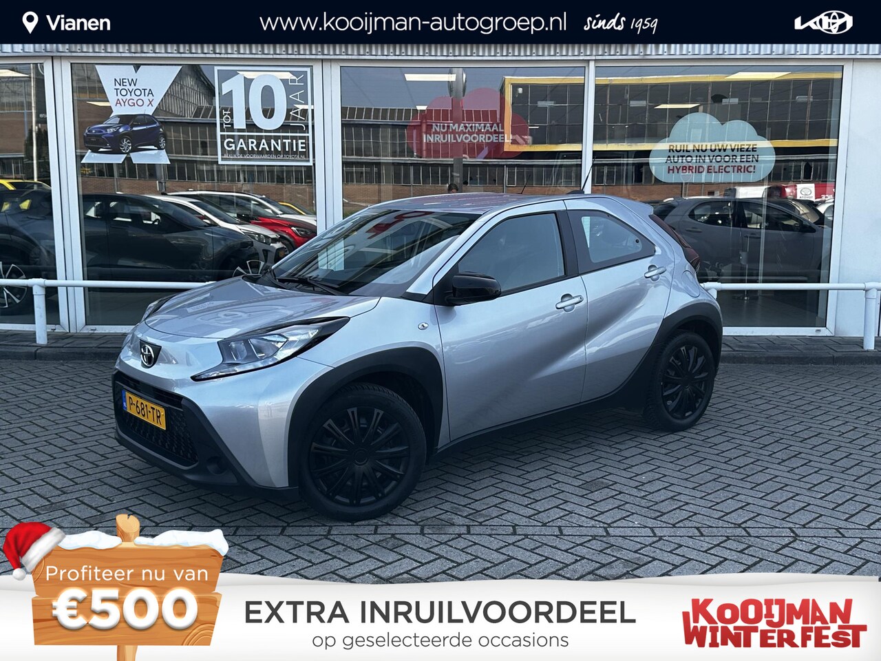 Toyota Aygo X - 1.0 VVT-i MT play 1.0 VVT-i MT Play ,Apple Carplay/Android Auto , Achteruitrijcamera, Airco , Adaptive cruis - AutoWereld.nl