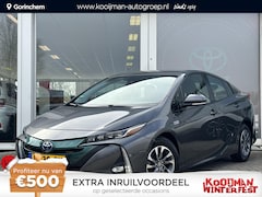 Toyota Prius - 1.8 Plug-in Dynamic edition | NL-auto | BTW auto | Navigatie | HUD | Dodehoek detectie | M