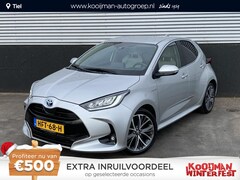 Toyota Yaris - 1.5 Hybrid Launch Edition Lederen bekleding, Dodehoekdetectie, HUD, navigatie Apple Carpla