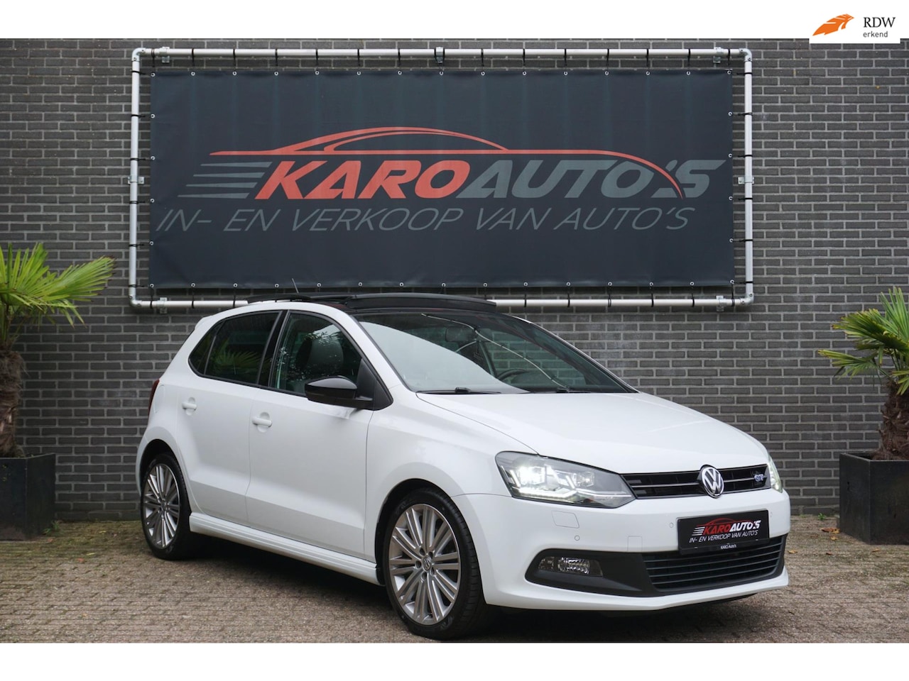 Volkswagen Polo - 1.4 TSI BlueGT Pano Led Carplay Leer Nav VOL - AutoWereld.nl