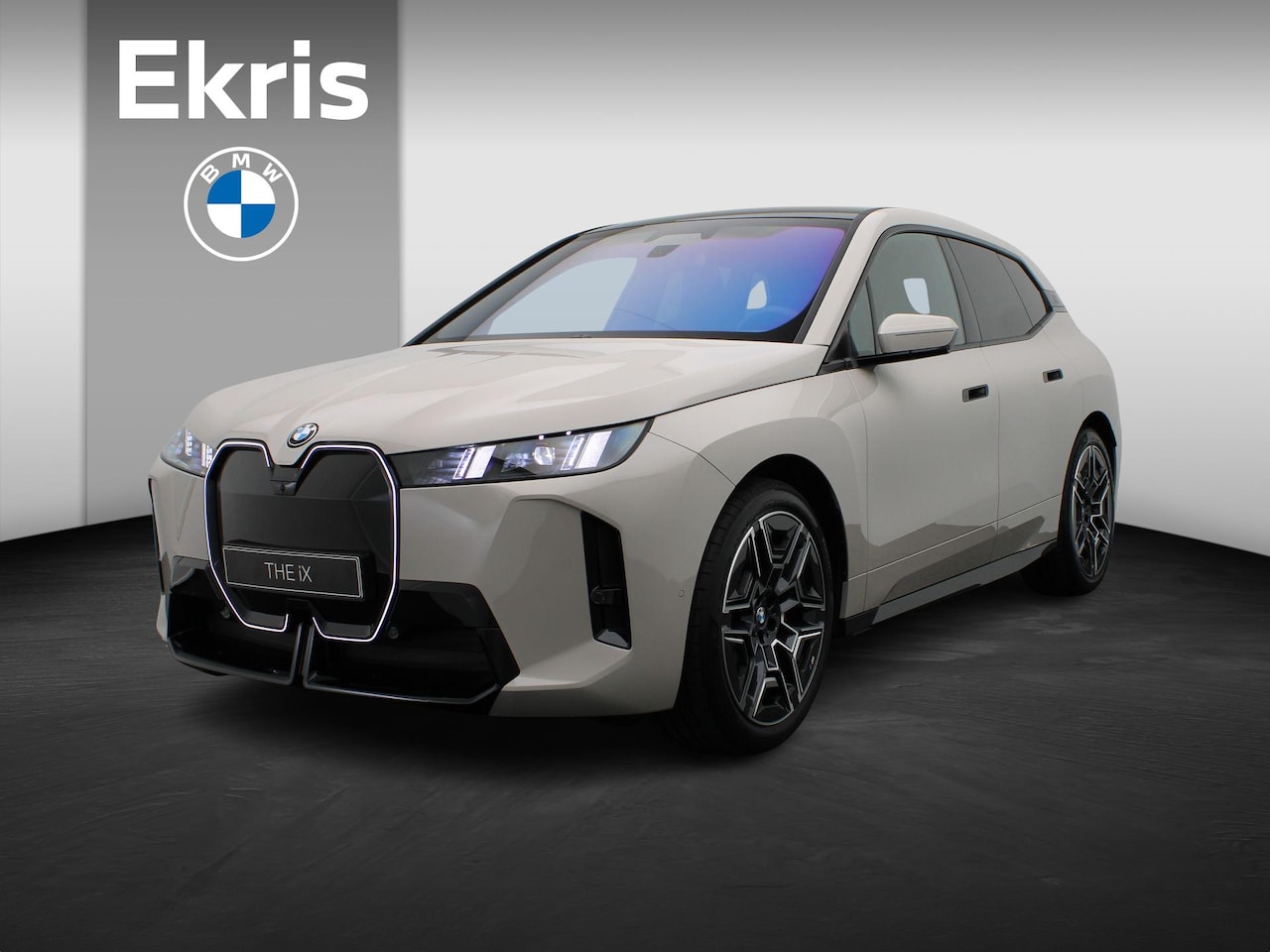 BMW iX - xDrive60 | M Sportpakket Pro | Comfort Pack icm M Sportpakket | Innovation Pack - AutoWereld.nl