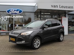 Ford Kuga - 1.5 150PK TITANIUM TREKHAAK NAVI PANODAK VOORRUITVERW. EL-ACHTERKLEP STOELVERW. KEYLESS