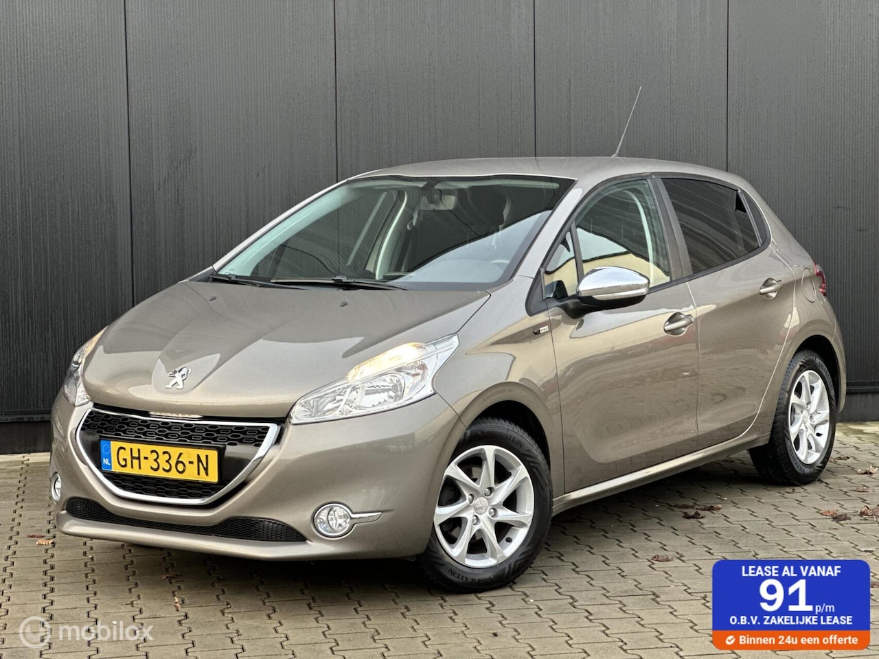 Peugeot 208 - 1.2 82PK STYLE | CRUISE | PDC | NAVI | - AutoWereld.nl