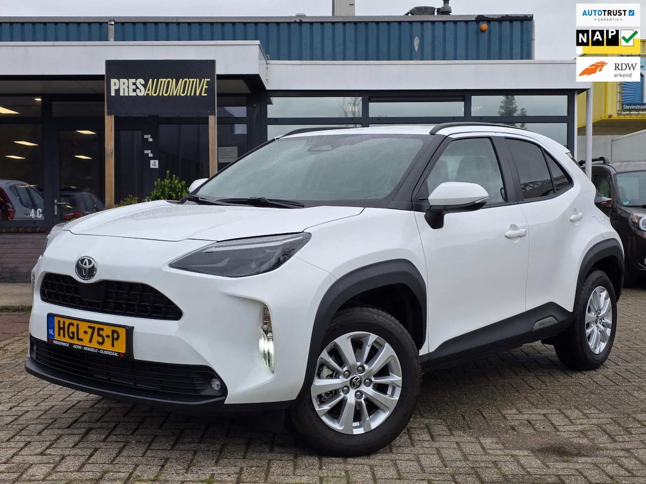 Toyota Yaris Cross - 1.5 Hybrid 115 First Edition | AUTOMAAT - AutoWereld.nl