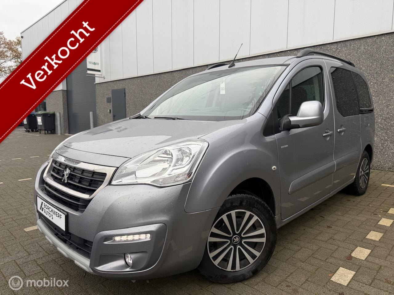 Peugeot Partner Tepee - 1.2 Style model Navigatie Nette staat - AutoWereld.nl