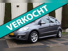 Mercedes-Benz B-klasse - 200 K. Avantgarde Automaat, Navi, ECC, PDC, LMV