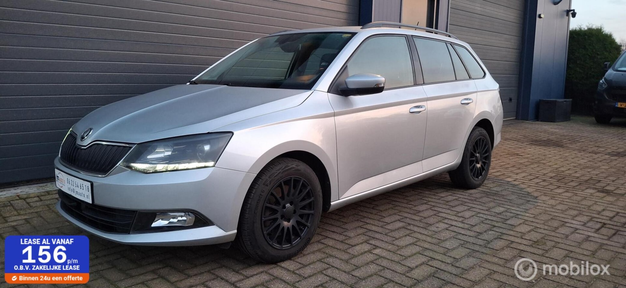 Skoda Fabia Combi - 1.2 TSI ,Trekhaak,Clima,Keyless start - AutoWereld.nl