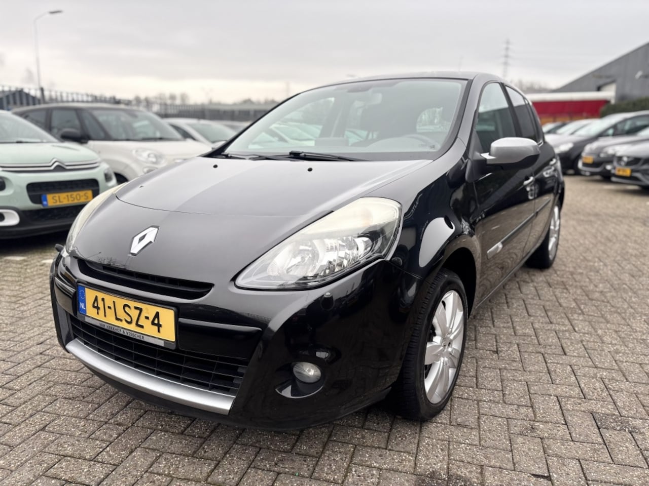 Renault Clio - 1.2 TCe 20th AIRCO!NAVI! - AutoWereld.nl