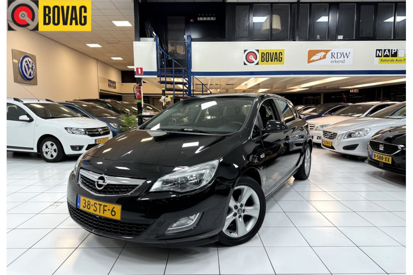 Opel Astra - 1.4 Turbo Edition Bovag Garantie Automaat - AutoWereld.nl