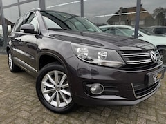 Volkswagen Tiguan - 2.0 TSI Sport&Style 4Motion