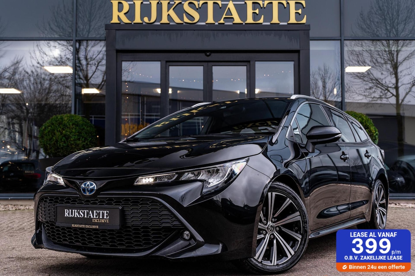 Toyota Corolla Touring Sports - 1.8 Hybrid Dynamic|CAMERA|17'' - AutoWereld.nl