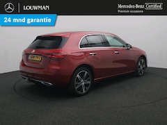 Mercedes-Benz A-klasse - 250 e Plug-In Hybride Luxury | Trekhaak | Distronic | Keyless Go | Alarm | Stuur- en Stoel