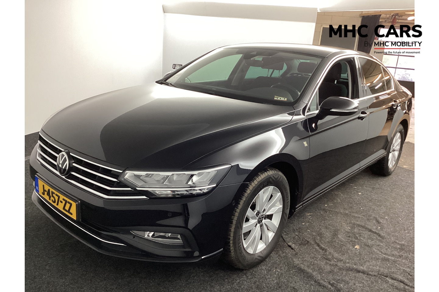 Volkswagen Passat - 1.5 TSI Comfort Business | Dodehoek | ACC | Winterpack | Keyless |* 27 t/m 31 dec eindejaa - AutoWereld.nl