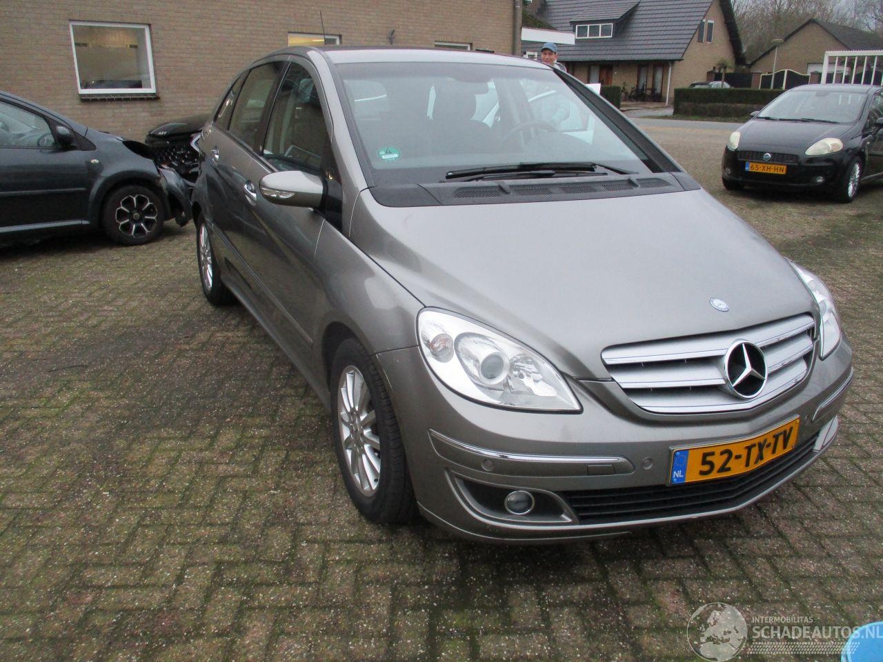 Mercedes-Benz B-klasse - 180 CDI 180 CDI - AutoWereld.nl