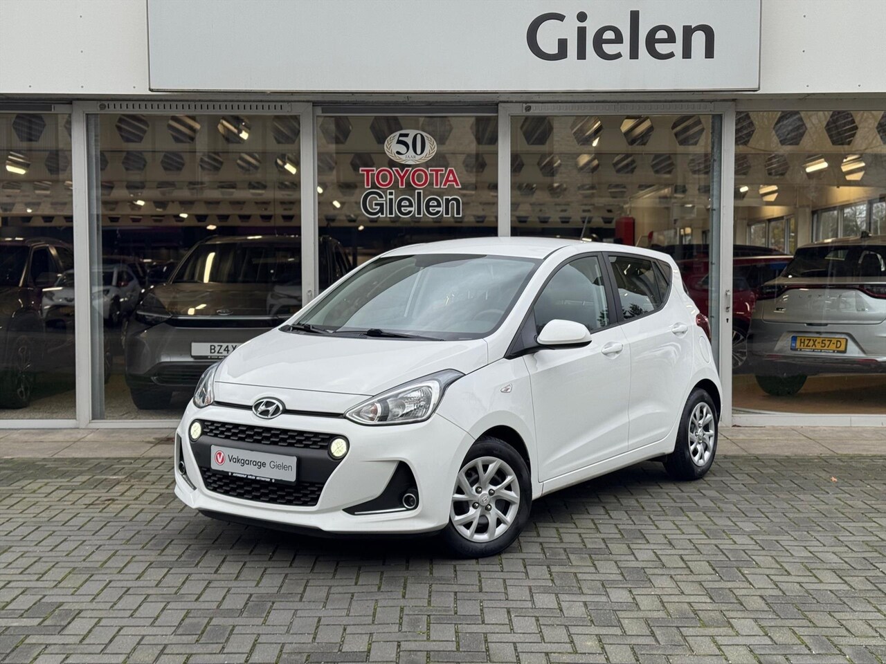 Hyundai i10 - 1.0i 66pk Comfort | Eerste eigenaar, Parkeersensoren, Cruise control, Airconditioning, Nav - AutoWereld.nl