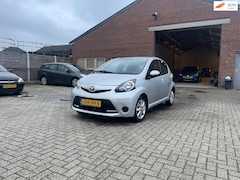 Toyota Aygo - 1.0-12V Now