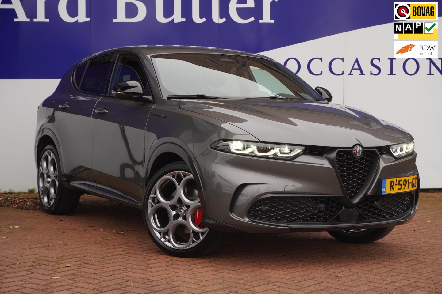 Alfa Romeo Tonale - 1.5T Hybrid Edizione Speciale+Leder+Led+daptief-cruise+20"Lmv+apple-careplay+camera+full-n - AutoWereld.nl