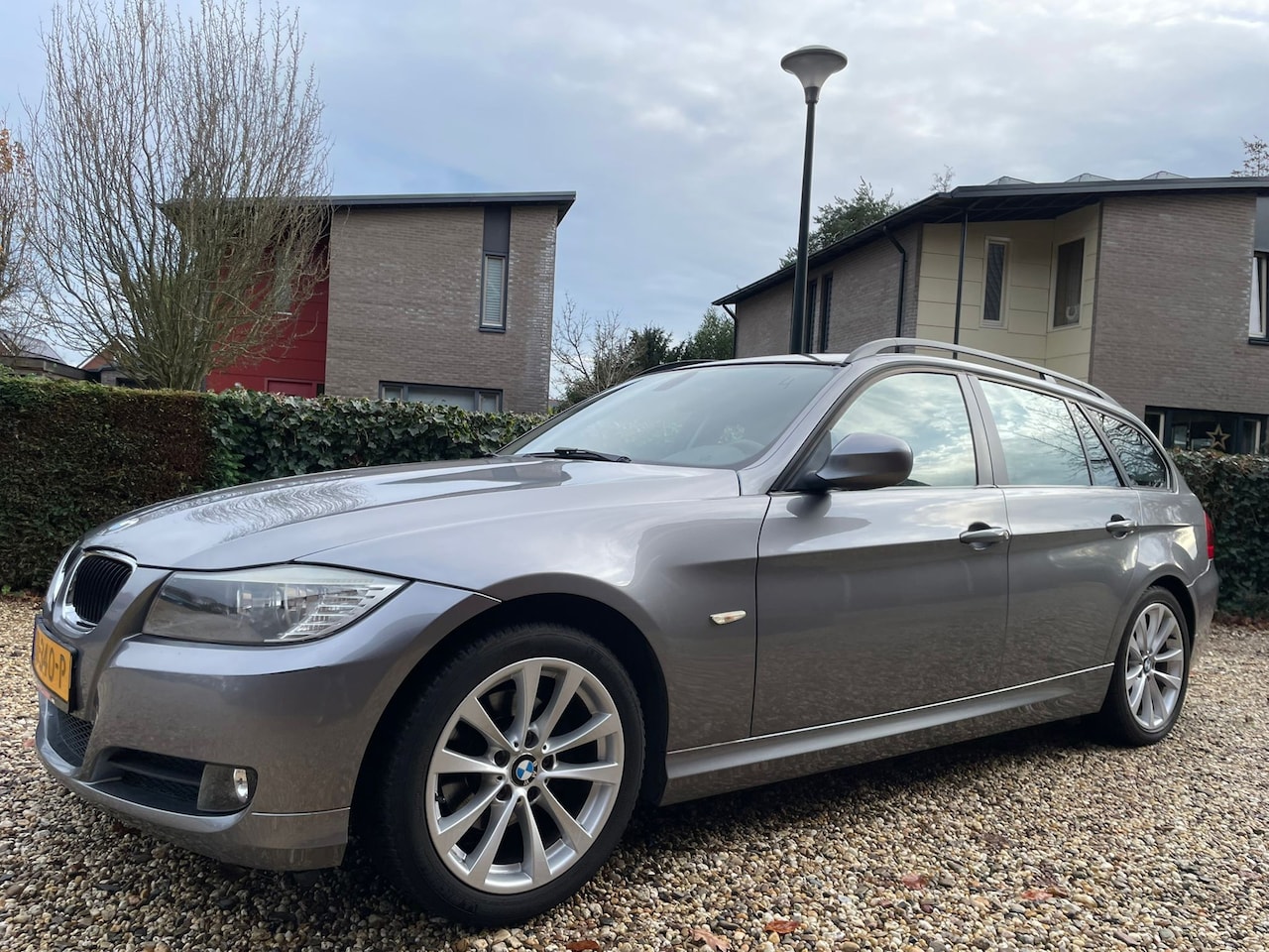 BMW 3-serie Touring - 318i 318i - AutoWereld.nl