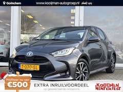 Toyota Yaris - 1.5 Hybrid Dynamic | 1e Eigenaar | Nieuw Geleverd & Onderhouden | Parkeersensoren achter |