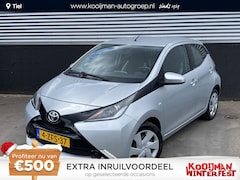 Toyota Aygo - 1.0 VVT-i x-play Achteruitrijcamera, 1e eigenaar airconditioning, All-season banden, Bluet