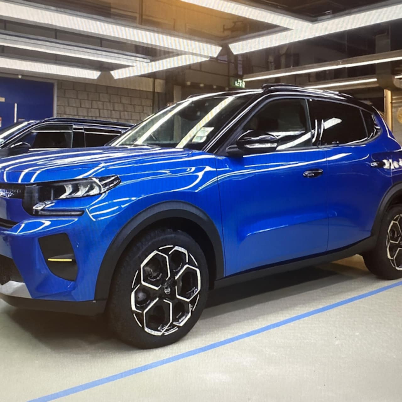 Citroën ë-C3 - Max 113pk 44 kWh | 11 kW lader | Achteruitrijcamera | Afwijkende dakkleur - AutoWereld.nl