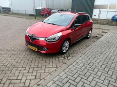 Renault Clio Estate - 1.2 Dynamique Airco Pdc Achter Cruise Navi Automaat Trekhaak Mist Lampen Voor