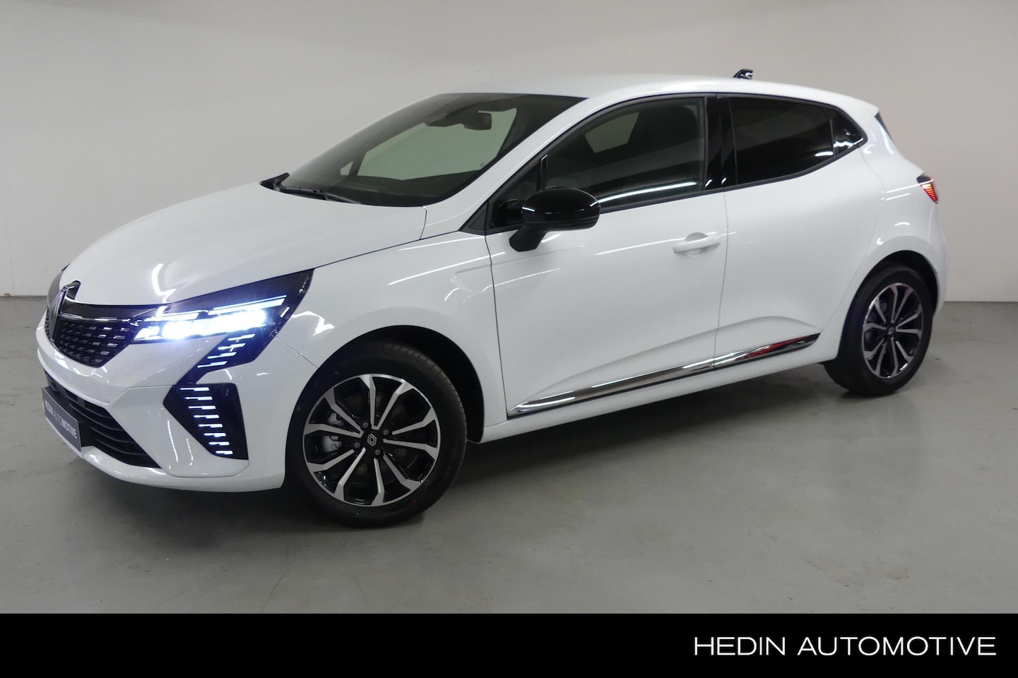 Renault Clio - 1.6 E-Tech Full Hybrid 145 techno Renault Clio - AutoWereld.nl