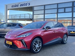 MG MG4 Electric - Luxury 64 kWh 204 pk Navigatie Camera Warmtepomp Carplay Stoelverwarming Elek Stoel Keyles
