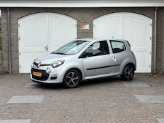 Renault Twingo - 1.2 16V Parisienne met trekhaak