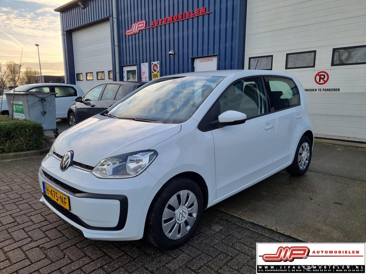 Volkswagen Up! - 1.0 camera, PDC, airco, cruise control - AutoWereld.nl