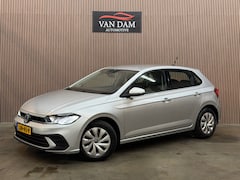 Volkswagen Polo - 1.0 TSI Life 2022 DSG LED CRUISE NAVI CAR-PLAY