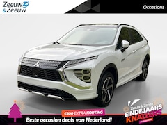 Mitsubishi Eclipse Cross - Instyle 2.4 PHEV Stoelverwarming voor en achter , stuurverwarming , Apple Carplay/Android