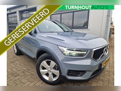 Volvo XC40 - 1.5 T2 Momentum Camera | Apple carplay