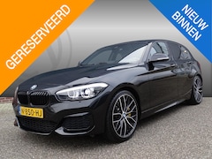 BMW 1-serie - M140i xDrive High Executive HARMAN/KARDON | ACHTERUIT RIJ CAMERA | NAVIGATIE | SFEERVERLIC