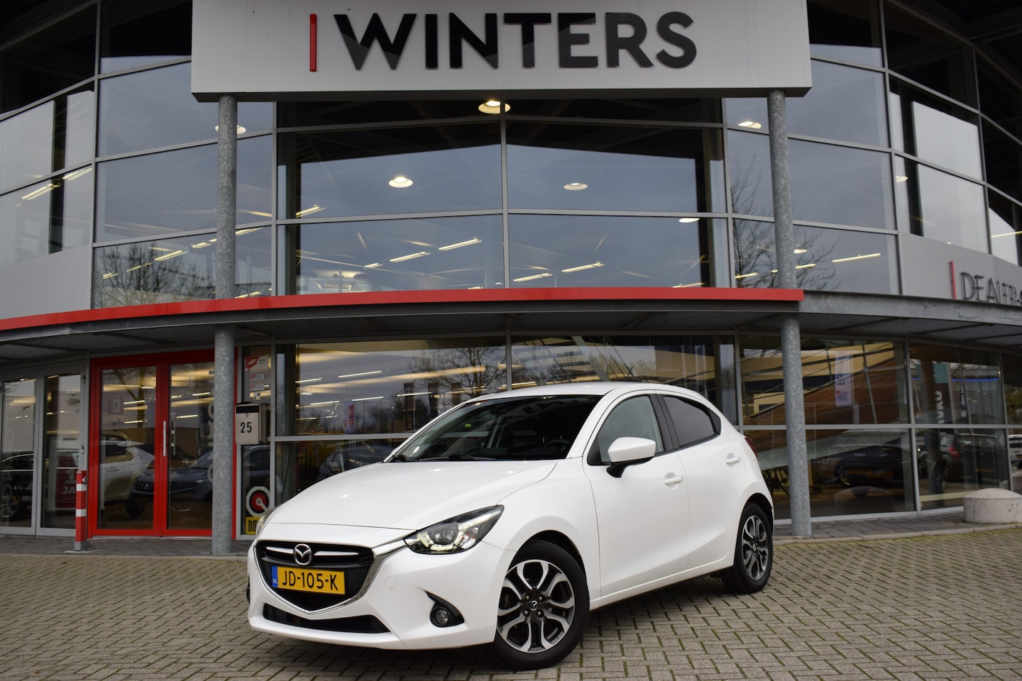 Mazda 2 - 1.5 Skyactiv-G GT-M | Airco | Navigatie | Cruise Control | Bluetooth | Stoelverwarming | - AutoWereld.nl