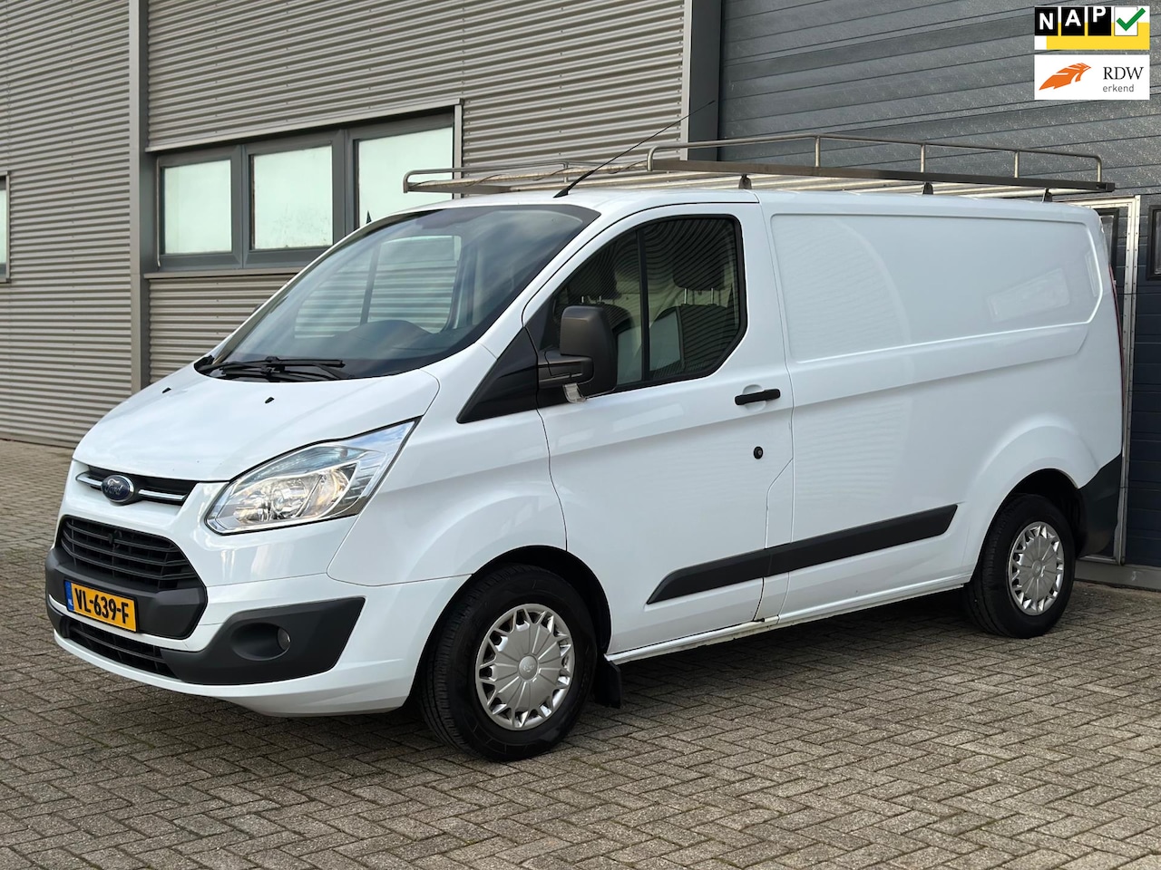Ford Transit Custom - 270 2.2 TDCI L1H1 Trend TREKHAAK - IMPERIAAL - NETTE STAAT - NWE APK!! - AutoWereld.nl
