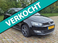 Volkswagen Polo - 1.2 Easyline airco navigatie leerbekeleding elektrische ramen cv op afs