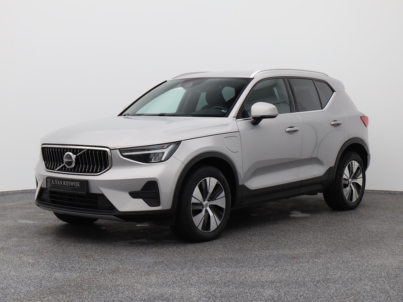 Volvo XC40 - 1.5 T4 Recharge Inscription Expression | CAMERA | KEYLESS - AutoWereld.nl