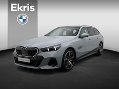 BMW 5-serie Touring - 540d xDrive M Sportpakket Pro | Innovation Pack | Driving Assist Prof | Harman-Kardon | Pa