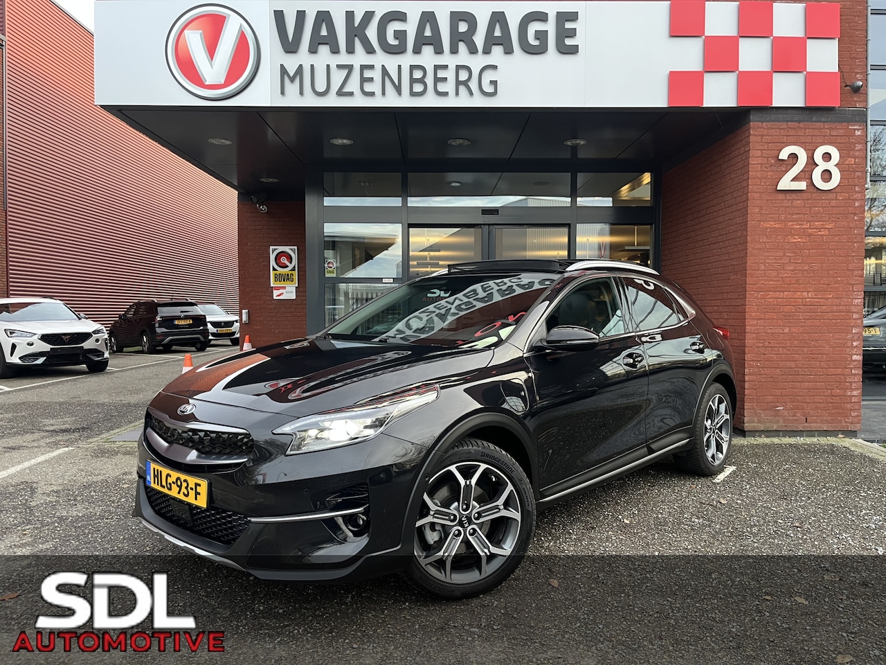 Kia XCeed - 1.6 GDi PHEV ExecutiveLine // AFN. TREKHAAK // DODEHOEK // LEDER // ELEK.STOEL+GEHEUGEN // - AutoWereld.nl