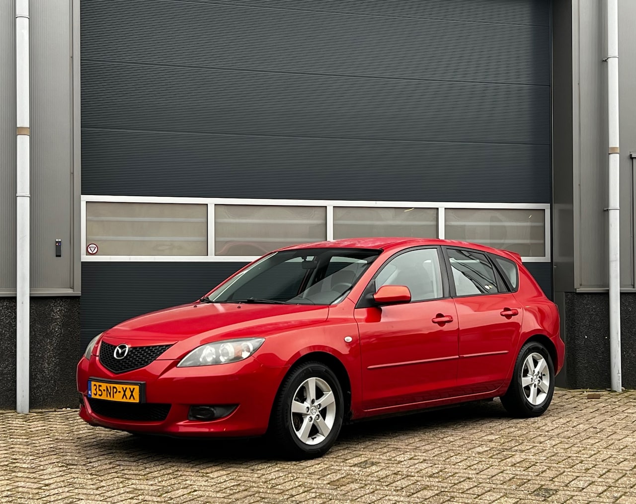 Mazda 3 Sport - 1.6 Touring bj.2004 Airco|Trekh|Apk 1-2027. - AutoWereld.nl