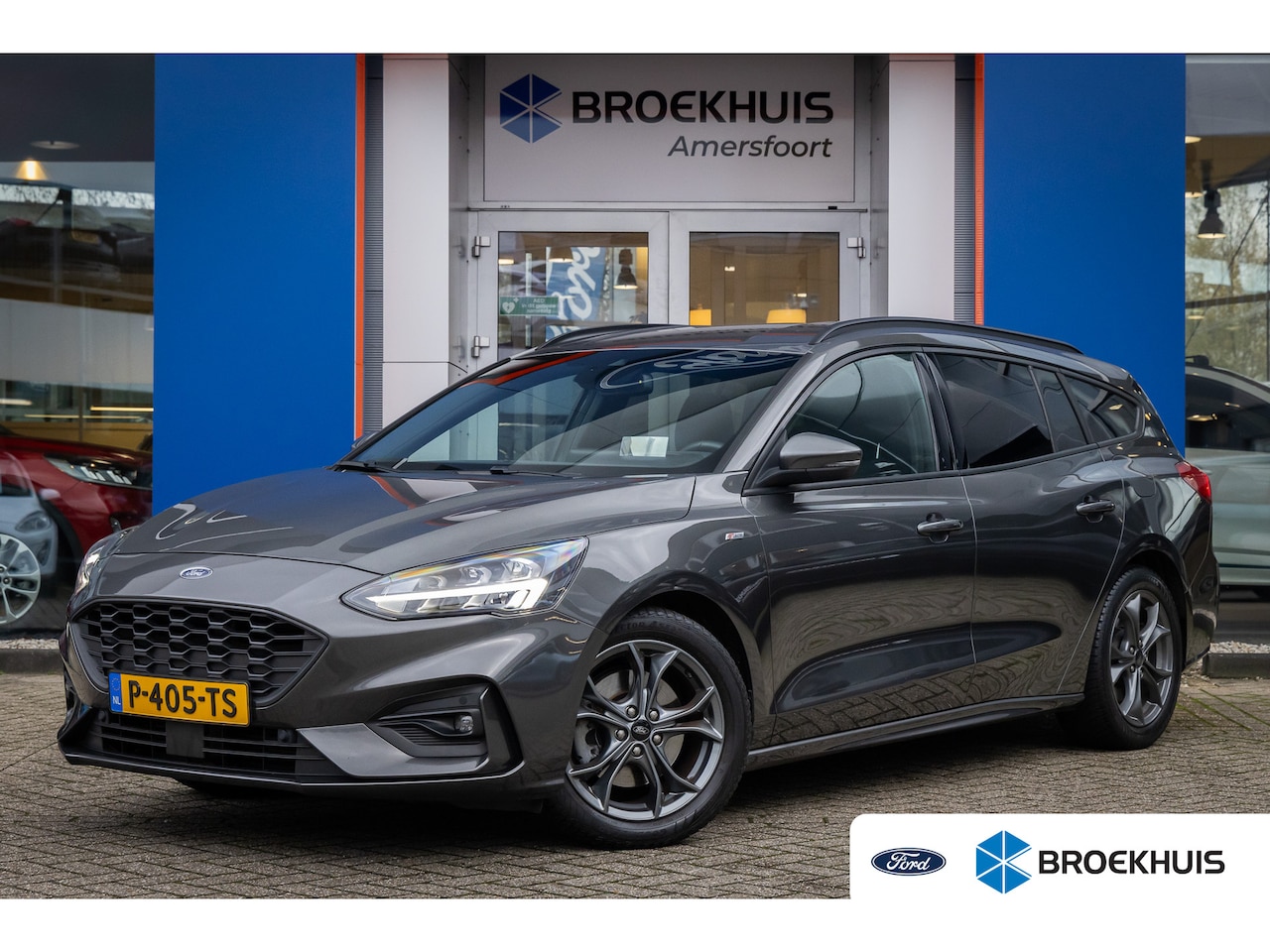 Ford Focus Wagon - 1.0 EcoBoost Hybrid ST Line X Business | Wegklap trekhaak | Camera | Head-up | Keyless | S - AutoWereld.nl