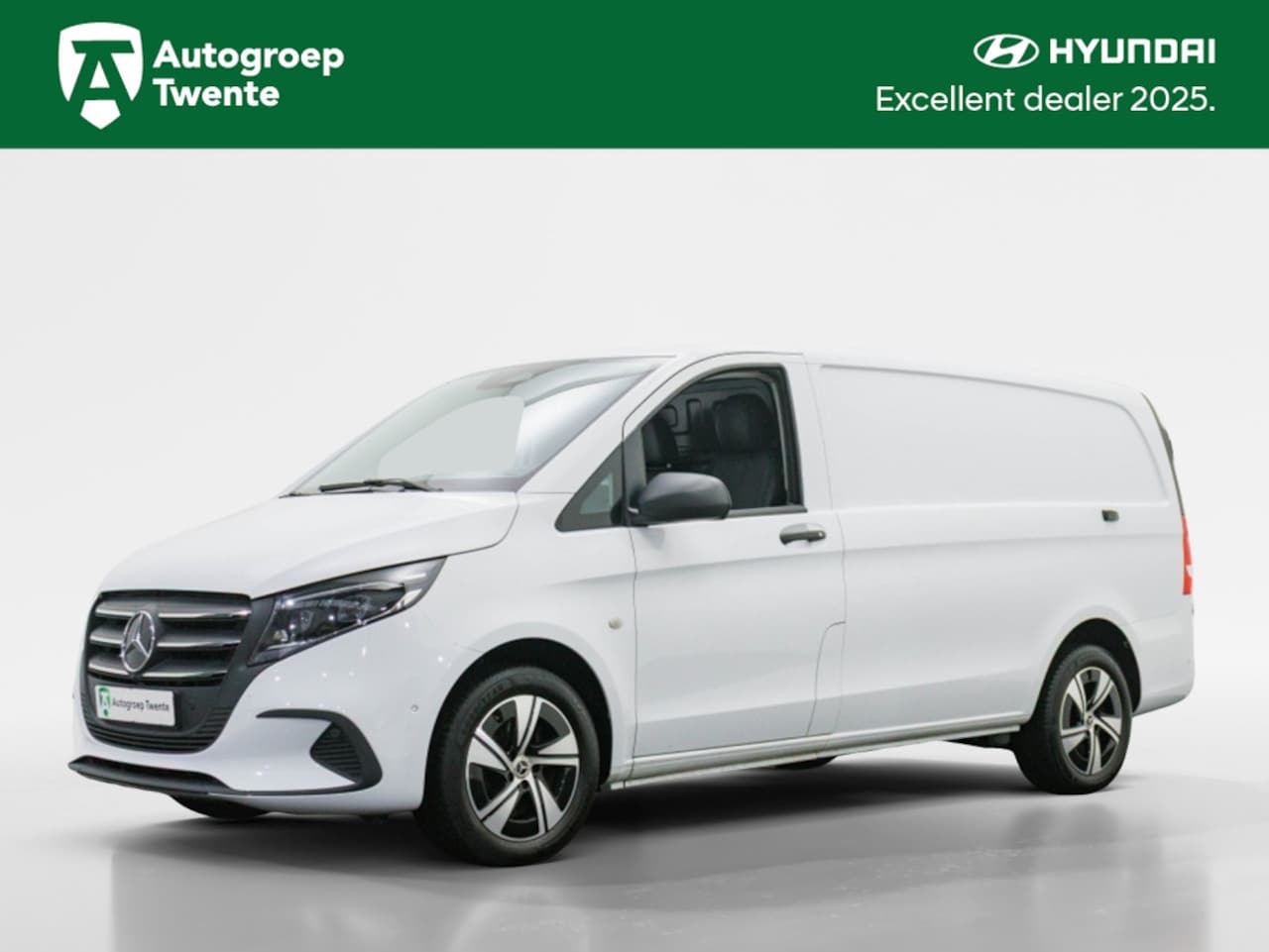 Mercedes-Benz Vito - 116 CDI L2 Select | Automaat | LED | Stoelverwarming | Navi | Ca - AutoWereld.nl